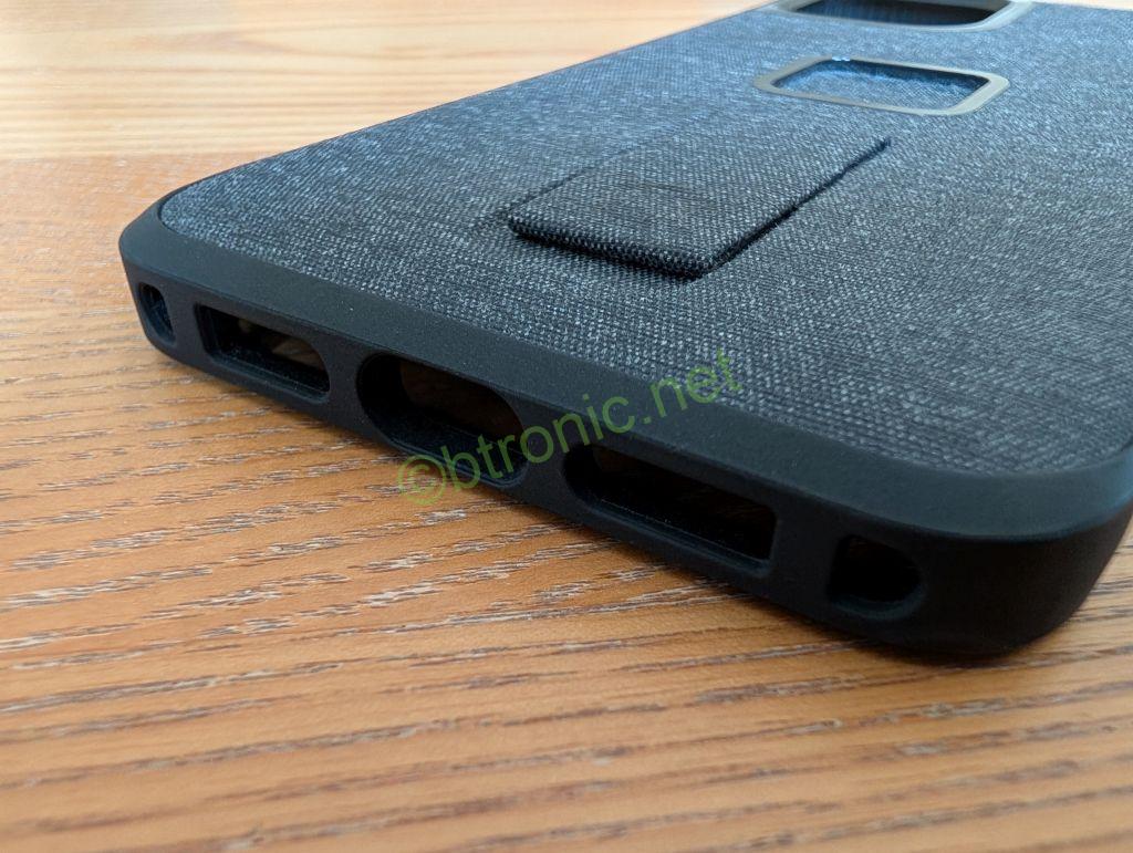 Peak Design Everyday Loop Case for iPhone 12のアンカー取付箇所